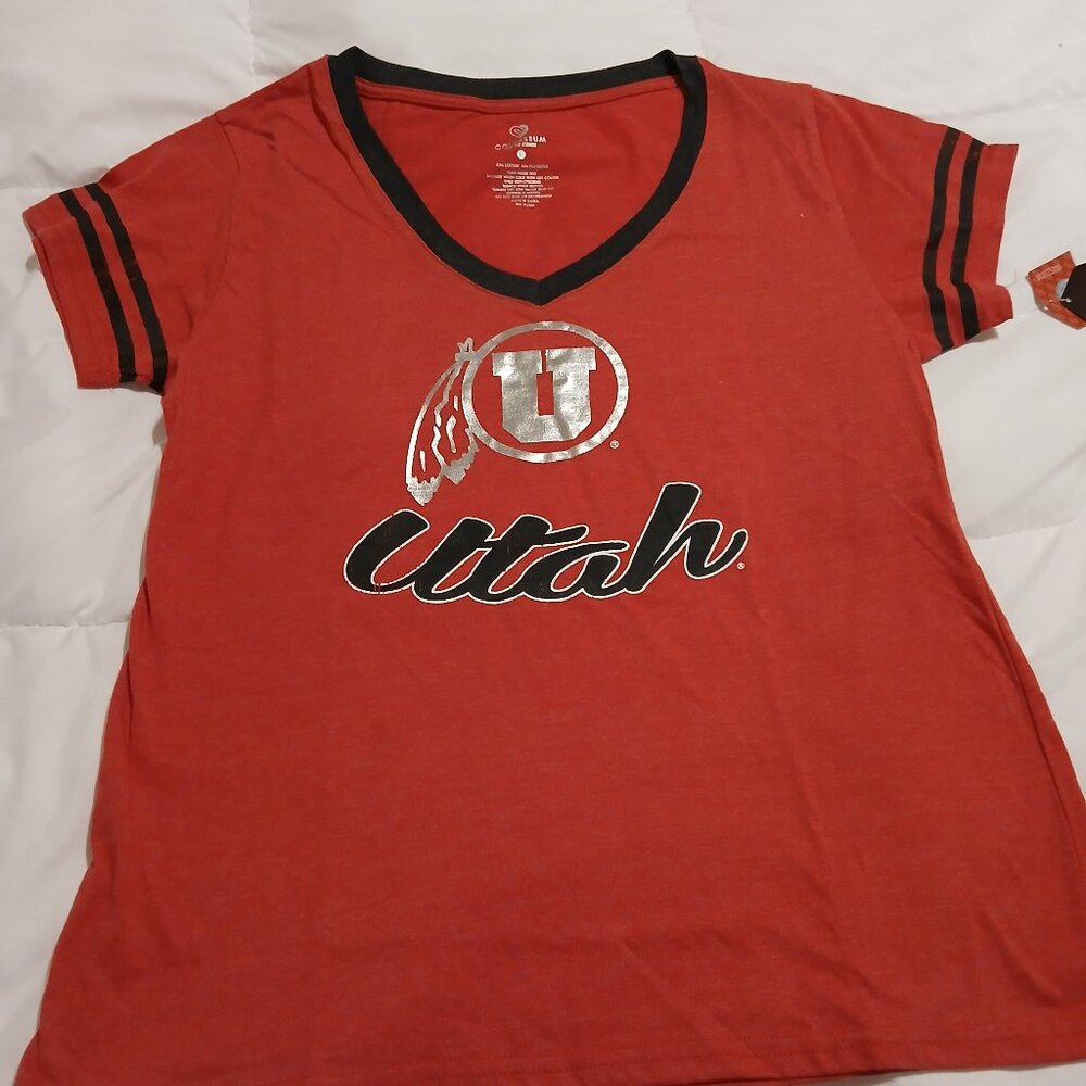 Women's Red University of Utah Utes NCAA Cotton V-neck Tee